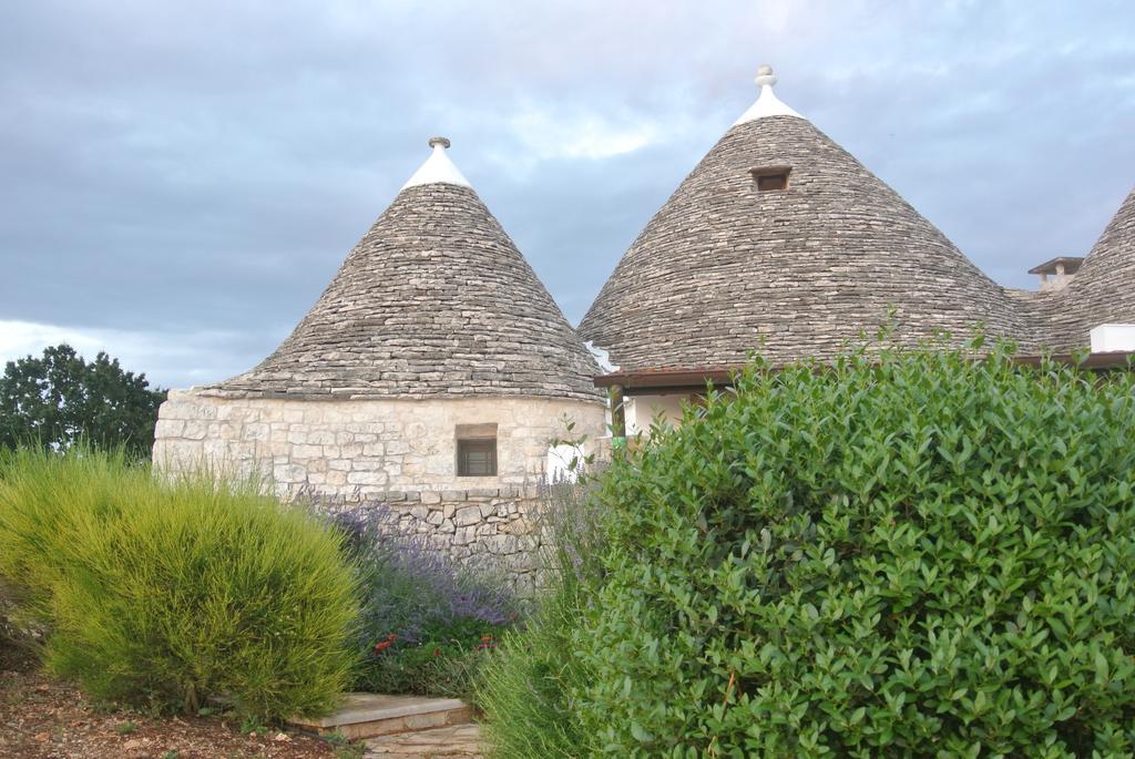 Trulli Paparale ألبيروبيللو المظهر الخارجي الصورة